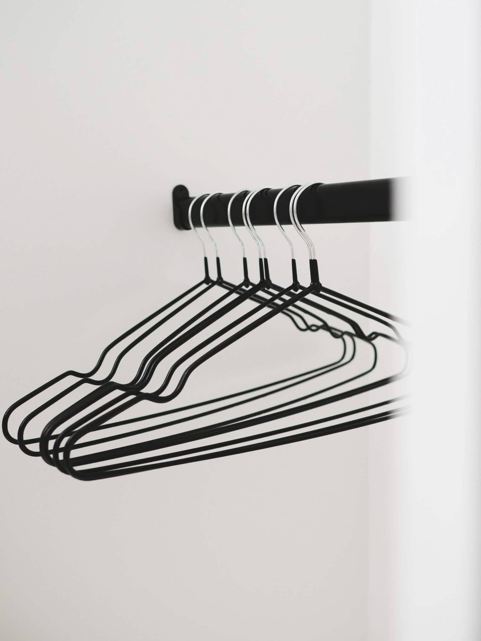 Coat Hanger - 10pk - Living LaundryHGR - RUB - 10 - BLK